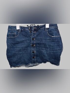 Old Navy Button-Front Denim Skirt